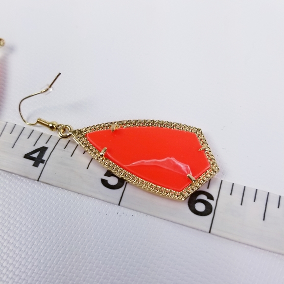 Chandelier Earrings Drop Down and Fun - Picture 3 of 7